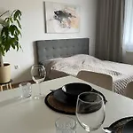 S12 Lägenhet *