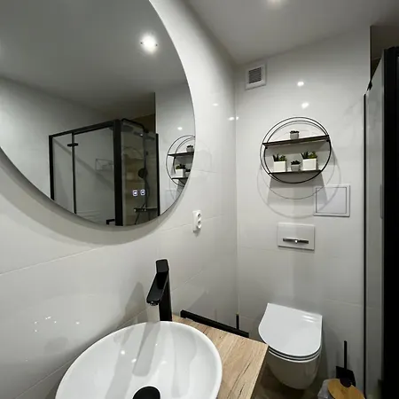 S12 Apartment *